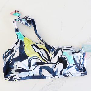 ❗SOLD ❗ Knotted One Shoulder Bikini Top XL